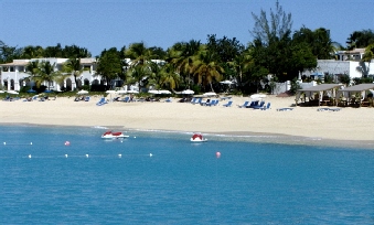 Staff phot of St. Martin beach