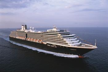 zuiderdam cruise ship photo from holland america line